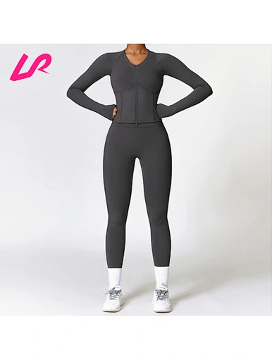 Get seamless comfort and style with our leggings and jacket set. Made with high-quality and stretchy fabric, our seamless yoga set offers a comfortable and flattering fit.